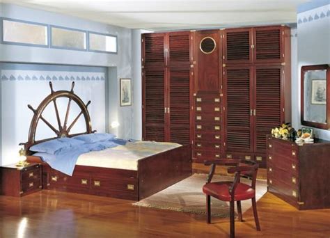 You can tackle each of these home décor ideas in one day but the results will look like it took so much longer to pull off. Nautical Decor Ideas Enhanced by Vintage Ship Wheels and ...