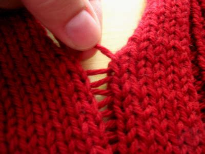 I have wanted to update the images for the mattress stitch tips and tricks since…well, as long as i can remember! Mattress Stitch Tutorial With Pictures and Variations ...