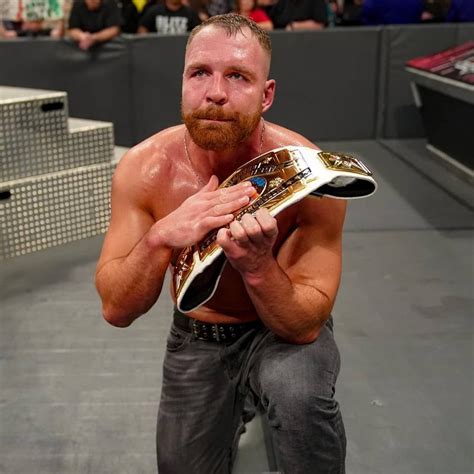 dean ambrose is the new intercontinental champion 💪🔥 dean ambrose wwe dean ambrose seth rollins