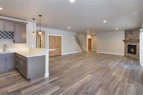 I do not have any major water issues. 8 Tips to Keep Your Basement Dry | Epoxy Colorado