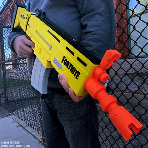 This Is The Fortnite Nerf Gun Brought To You By Smart E Arma Nerf