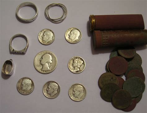 Large Mansion Gives Up 11 Silvers In One Day Metal Detecting Finds