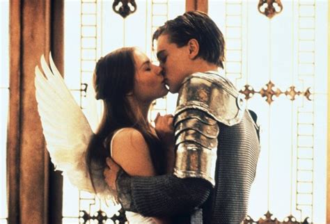 Кадр из фильма ромео + джульетта. Exam board fined for GCSE that mixed up Romeo and Juliet ...