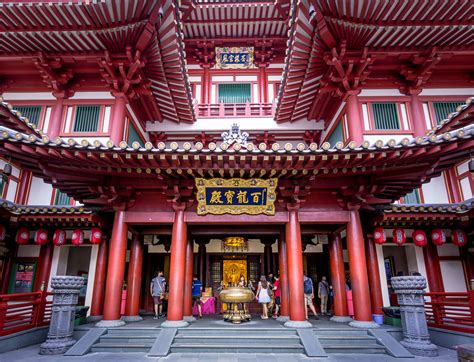 Buddha Tooth Relic Temple Entrance Find Away Photography