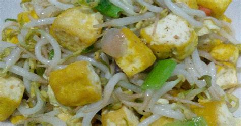 However, other kind of meat such as beef, chicken or seafood might be used as well. 1.979 resep tahu kuning enak dan sederhana - Cookpad