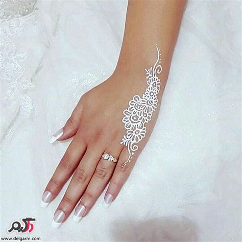 A tattoo is a form of body modification where a design is made by inserting ink, dyes, and/or pigments, either indelible or temporary, into the dermis layer of the skin. آموزش طراحی با حنا سفید روی دست جدید 2018 | Hand henna ...