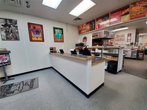 Use your uber account to order delivery from salween thai restaurant in omaha. Godfather's Pizza - Meal delivery | 15234 W Maple Rd ...