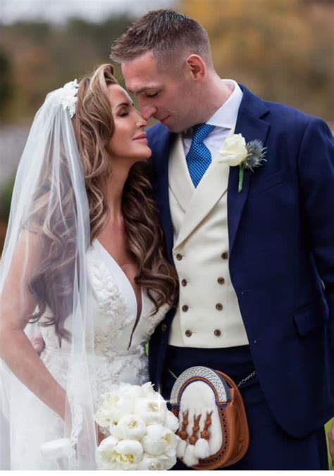 Rangers star Allan McGregor fought back tears as he tied knot with