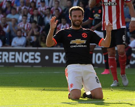 The increased safety measures from the government in late july may mean fans will not be able to attend. Premier League on Twitter: "🔴 @ManUtd have come from ...