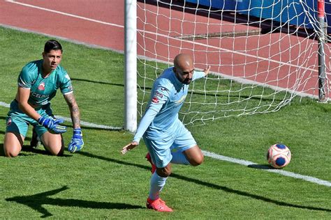 Always ready atlético palmaflor aurora blooming bolívar guabirá independiente petrolero jorge wilstermann nacional potosí oriente petrolero real potosí real tomayapo royal pari san josé. Bolívar goleó sin piedad a Guabirá - JORNADA
