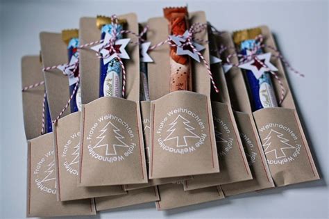 Das macht es schwer, die passenden weihnachtsgeschenke für kollegen zu finden. Regelmäßig zu Weihnachten bittet mich mein Mann um eine ...