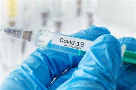 Single vaccine dose leads to 'greater risk' from new coronavirus variants, south african experts warn. Coronavirus vaccine 'stimulates antibodies and T-cells'
