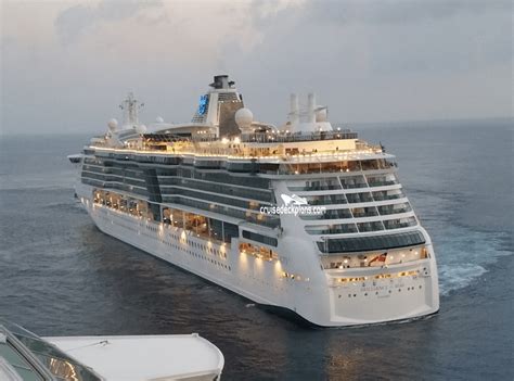 Cruise Ship