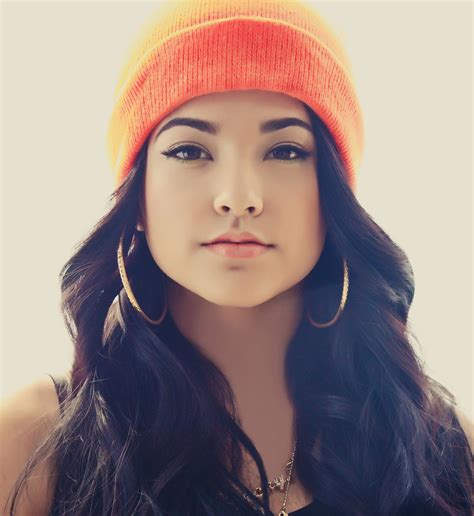 Becky won the latin american music award for favorite female artist two years in a row, 2018 and 2019 and garnered the latin ama for favorite urban song (for mayores) in 2018. Becky G: 'Play It Again' (Remix) | Urbanboss