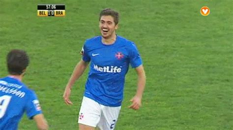 The percentage numbers show the games with specific stats compared to the total games played by each team. Belenenses SAD X SC Braga - Belenenses, Golo, Filipe Ferreira, 58m, 2-0 - VSPORTS