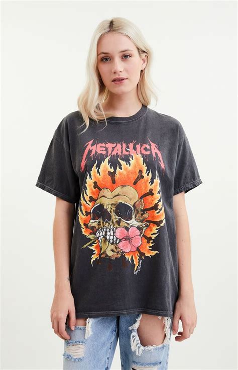 Metallica Festival T Shirt At Festival T Shirts Edgy Shirt Metallica Shirt Outfit