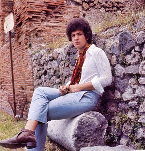 Battisti started his career in 1966 and from 1969 to 1994 he released 18 albums in his home country. Lucio Battisti: 50 anni dal primo album!