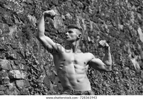 Muscular Young Guy Bodybuilder Beautiful Sexy Stock Photo 728361943