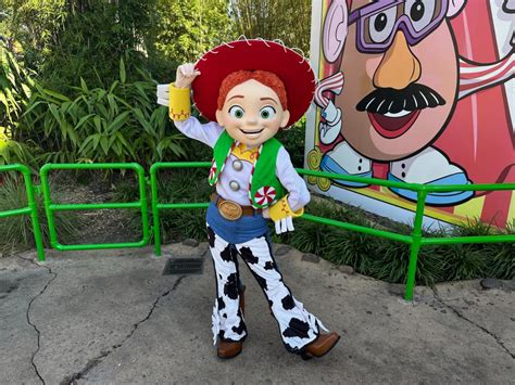 Toy Story Land Characters Dress Up For Christmas 2022 At Disneys