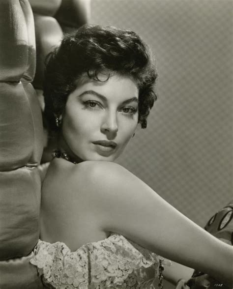 Gorgeous Photos Of Ava Gardner In The Early 1950s By