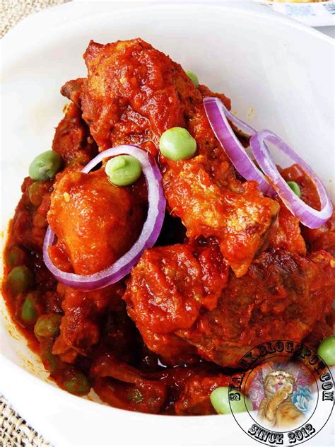 Rasa ayam yang lembut kenyal sangat menepati citarasa orang malaysia. syapex kitchen: Nasi Tomato, Ayam Masak Merah dan Acar ...