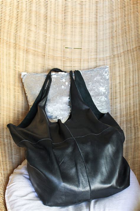 Leather Bags Made In Dharavi Mumbai Chuzai Living