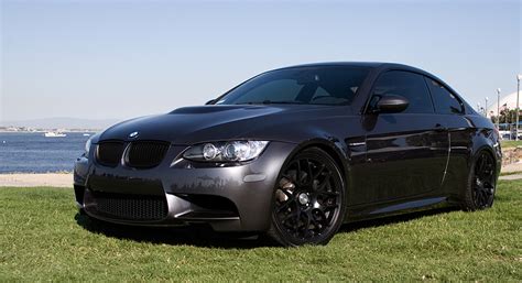 A splash of paint really can make a change. Space grey vs sparkling graphite bmw