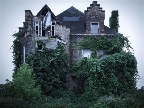 The 13 Scariest Real Life Haunted Houses In America Business Insider
