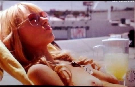 Laura Prepon Topless With Jo Newman In Lay Favorite Photo Nude