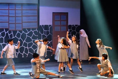 10 Fungsi Musik dalam Pertunjukan Drama Modern - Pelajarindo.com