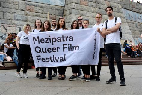 queer film festival mezipatra 2017 rlax kam na výlet
