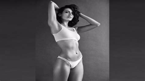 Mandana Karimi Sizzles In This Hot Monochrome Picture Check Out