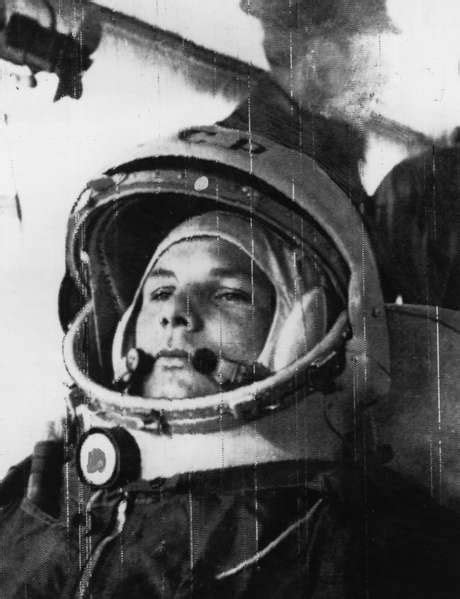 H Anos Morria Em Voo Yuri Gagarin Primeiro Homem A Chegar Ao Espa O