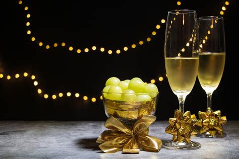 Woman Shares How Eating 12 Grapes On New Years Brought Her Love Luck