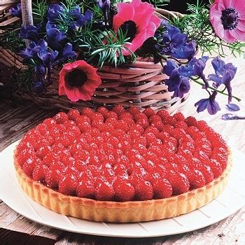 Professional cake and pie pans will hold up to your high volume baking needs. FLUTED TART PANS-G-