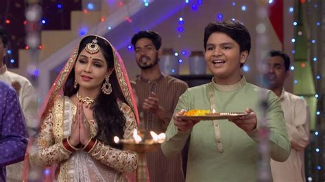 Watch Bhabi Ji Ghar Par Hai Tv Serial Nd September Full Episode Online On Zee