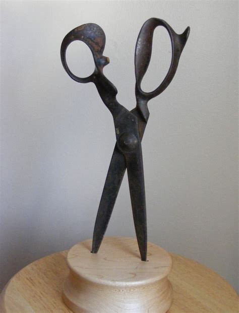 Items Similar To Scissor Sculpture On Etsy Sculpture Vintage Sewing