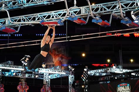 Photos From The First Ever American Ninja Warrior Womens Championship American Ninja Warrior