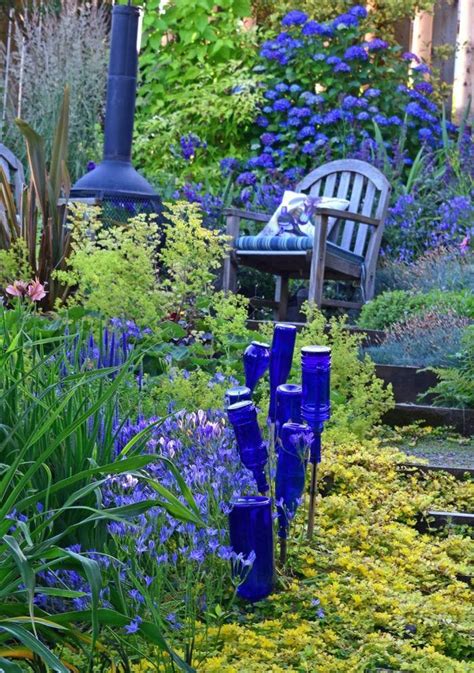 Nice 95 Beautiful Small Cottage Flowers Garden For Backyard Ideas