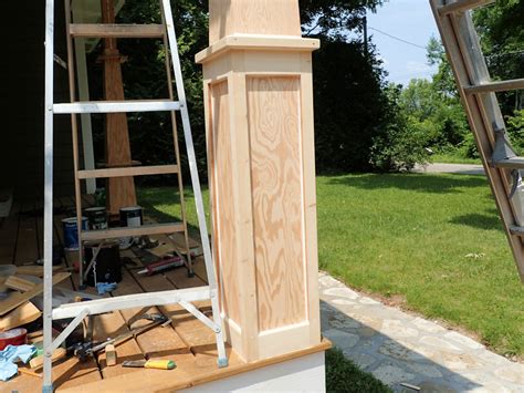 Since it has a large porch, the logical choice for the support posts are tapered columns. How To Make Craftsman Style Tapered Columns - IBUILDIT.CA