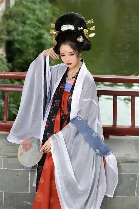 Tang Dynasty Ancient Chinese Women Ancient China Clothing Ancient Chinese Clothing Chinese Women