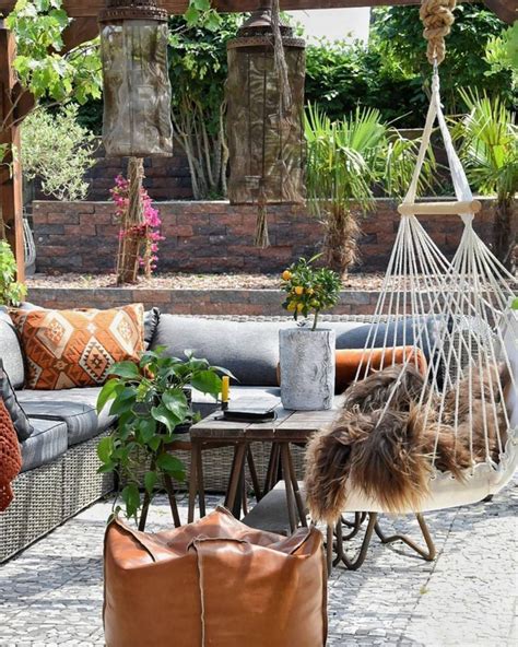 10 Fascinating Bohemian Garden Decoration Ideas For Cheerful Homes In