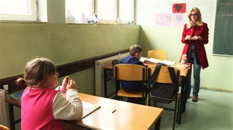 Boshatisen shkollat e Shqipërisë Në 4 vjet janë rreth 56 mijë nxënës