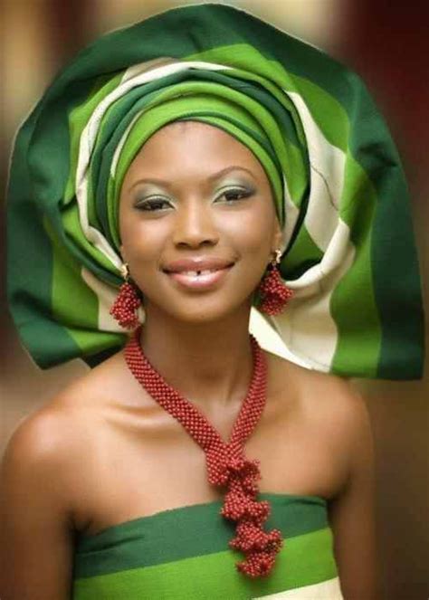 Nigerian Woman People Around The World Beauty Around The World