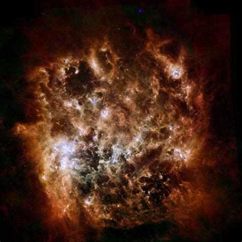 Large Magellanic Cloud Is 163000 Light Years Away Business Insider