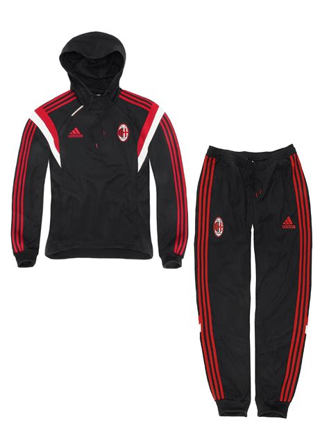 In unserem fußballshop finden sie das ökonomische fußballtrikot. Ac Mailand Milan Adidas Training Trainingsanzug Sweat ...