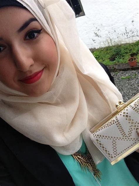 Janda Baru Kembang Siap Nikah Hijab Fashion Street Hijab Fashion Hijab