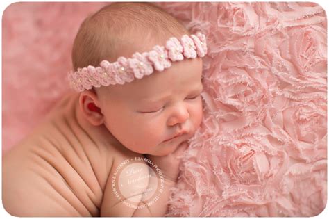 Pretty Baby Austin Newborn Photographer Ella Bella Photography