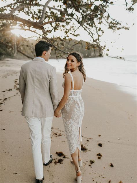 35 Beach Wedding Dresses Perfect For A Seaside Ceremony Casual Beach