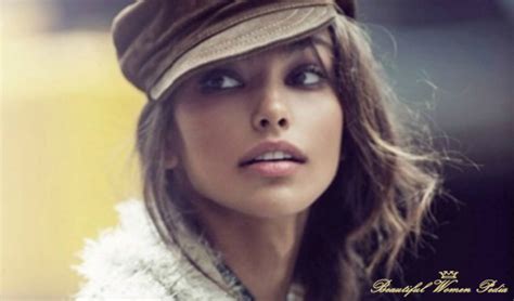 A few characteristics of romanians 1.a person of romanian descent. Most Romanian women on average look better than Kate Middleton?